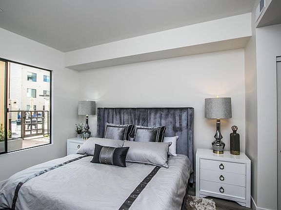 5th image of 7300 E Earll Dr #3025