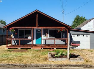 220 Border St, Myrtle Point, OR 97458