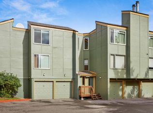 1104 Wildrose Ct #1104, Anchorage, AK 99518