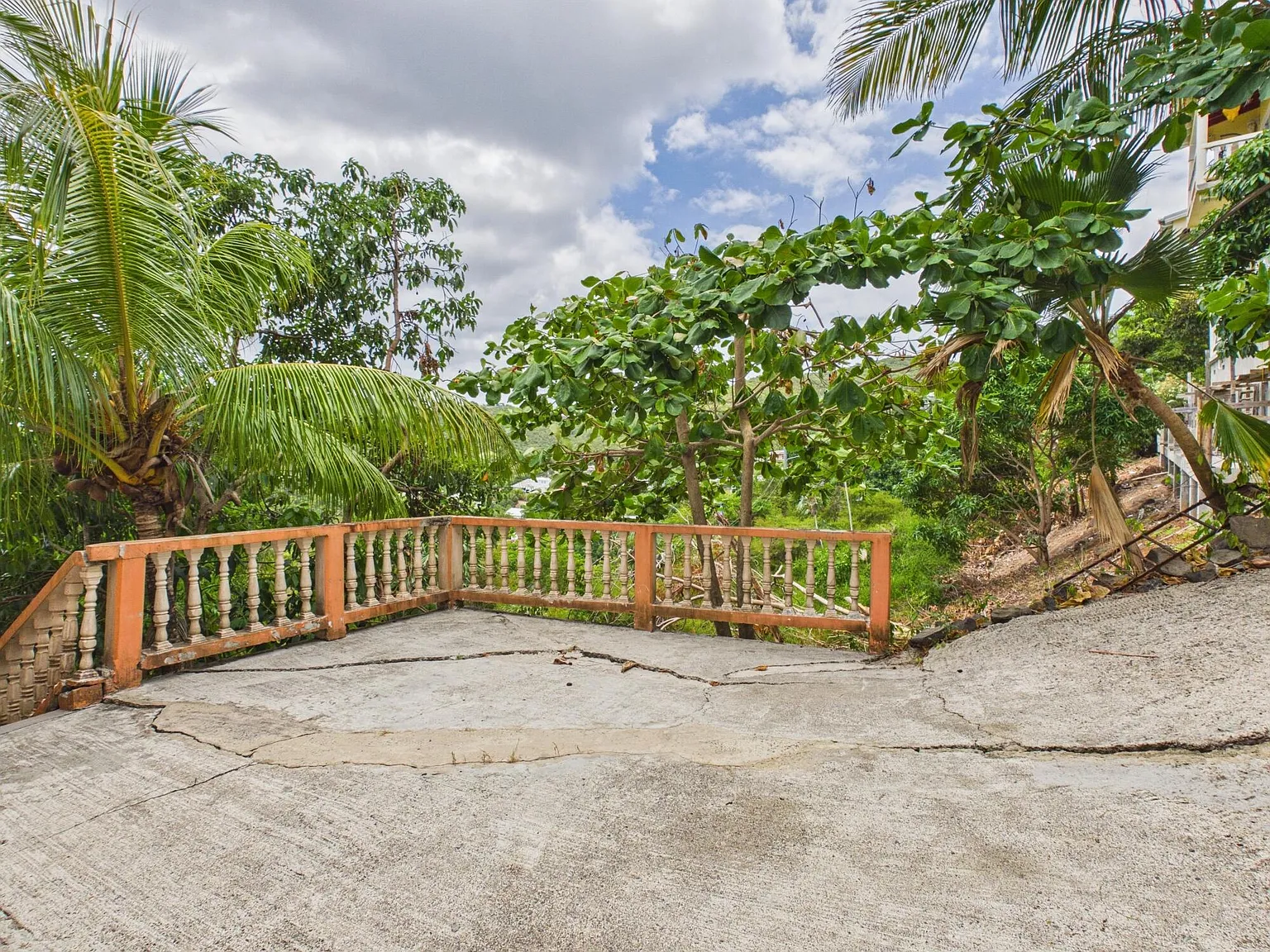 2 bed, $2,200 — Photo 3