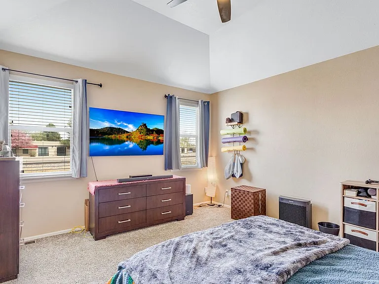 2068 Cutting Horse Dr — Photo 31