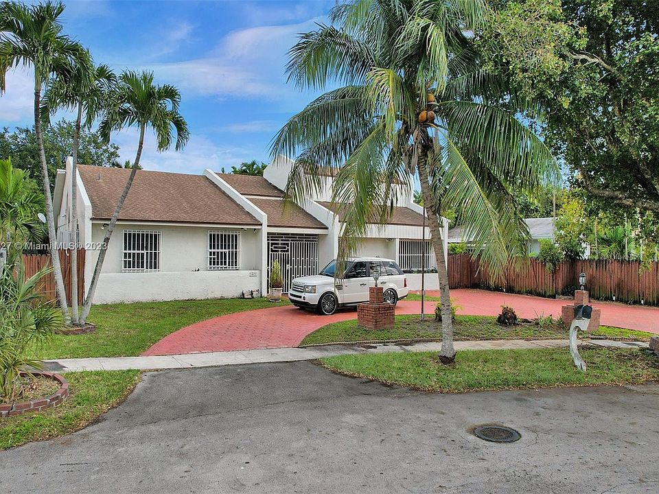 1st image of 1021 SW 88th Ct