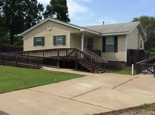 4052 Crenshaw Rd, Millington, TN 38053