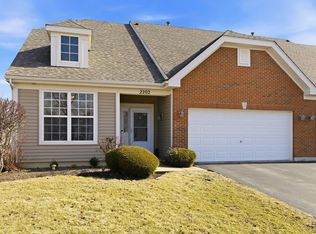 2202 Tremont Ln, Joliet, IL 60431