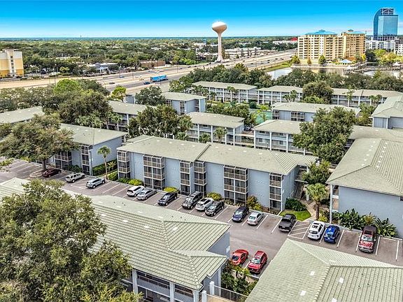 3rd image of 131 WATER FRONT WAY #220