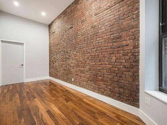 5th image of 347 E 105th St APT 3W