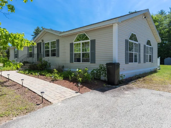 174 Spruce Drive, Farmington, NH 03836