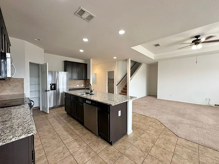 5304 Capricorn Loop — Photo 12