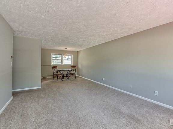 5th image of 1824 W Illinois Ave
