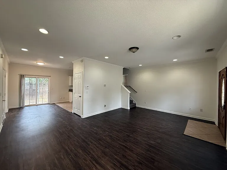 3329 San Jose Way — Photo 6
