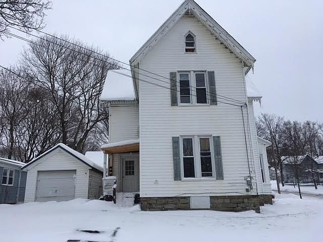 1st image of 100 E 8th St