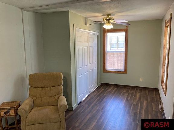 5th image of 317 Water St SE