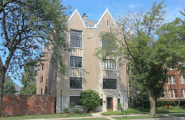 1st image of 333 S Oak Park Ave APT 3S