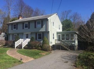 81 Hull St, Beverly, MA 01915