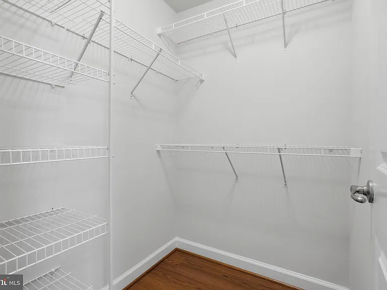 3589 Katherine Way — Photo 43