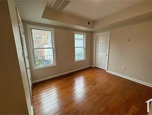 70 Summer Ave #2 — Photo 2