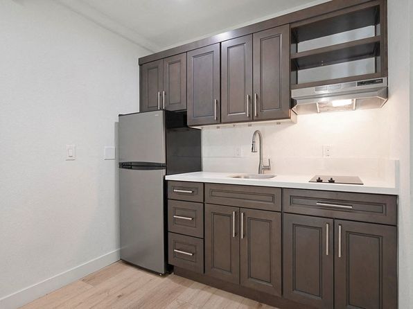 6650 Crosswoods Cir #62