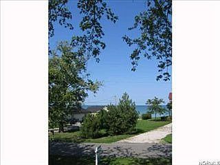 4th image of 7552 Lake Shore Blvd