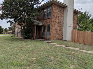 5705 Red Cactus Ct, Arlington, TX 76017