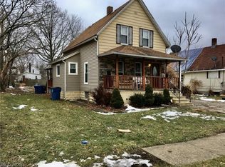 124 E 32nd St, Lorain, OH 44055