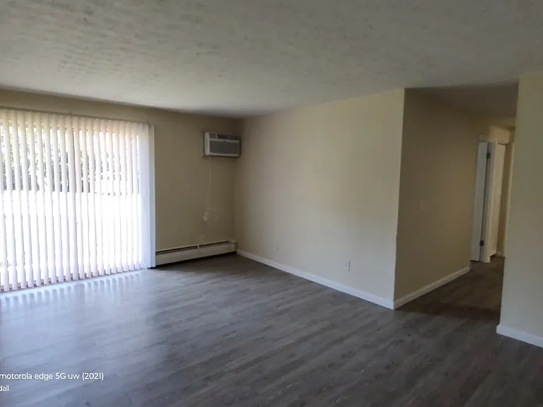 Coachwood Apartments — Photo 26