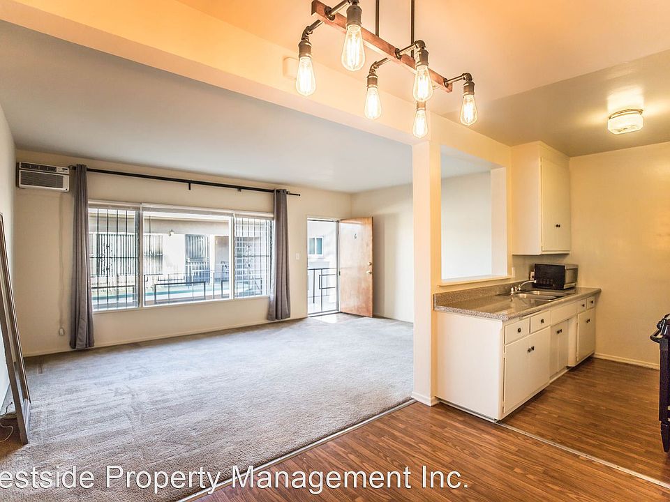 1st image of 145 N La Peer Dr #6