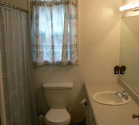 5th image of 4625 Ravenwood Ave
