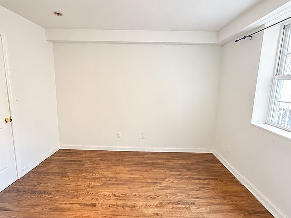 5th image of 1801 Lacombe Ave Floor 1
