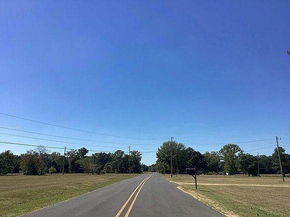 5th image of 1514 Harris Rd