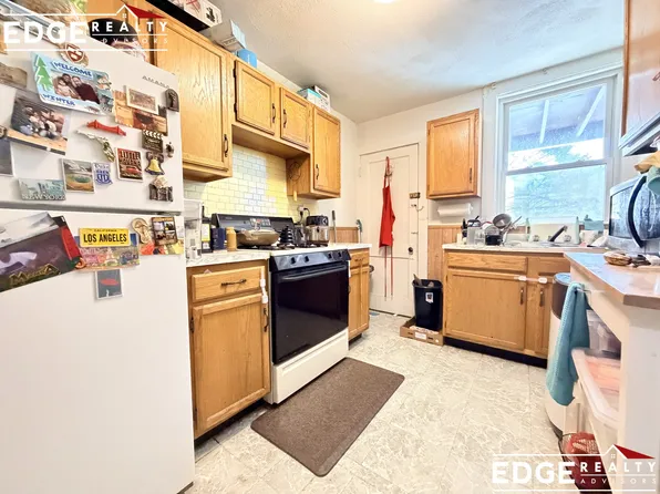 63 Euston Rd APT 4, Brighton, MA 02135