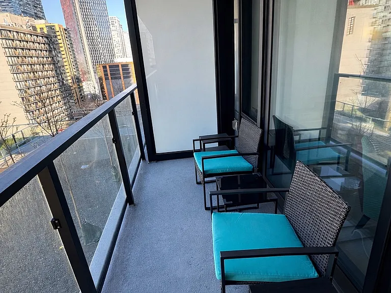 300 Virginia St #813 — Photo 4