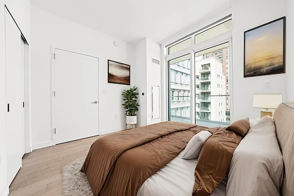 Rented by REAL New York | media 2