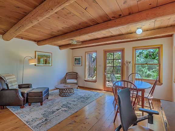 3rd image of 3308 Beach Rd NW