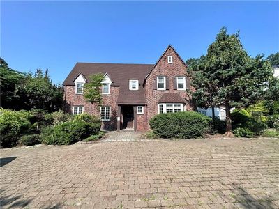 1333 Manor Circle, Pelham, NY, 10803