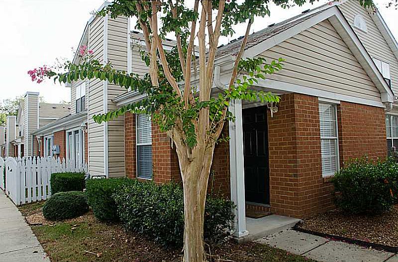 1st image of 1701 Westgate Cir