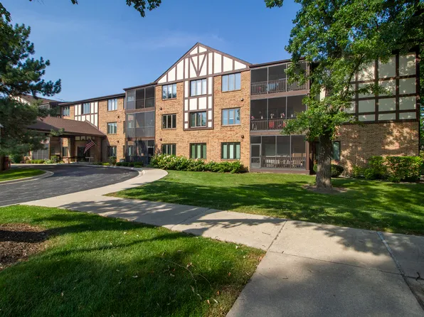 7800 W Foresthill Ln APT 307, Palos Heights, IL 60463