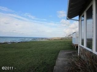 1197 Ocean View Dr, Yachats, OR 97498