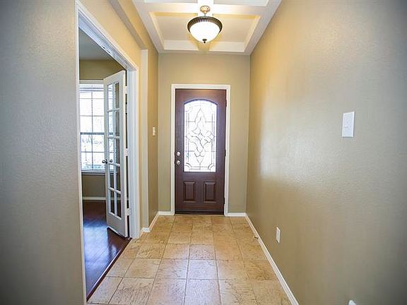 4th image of 1724 Lake Way Dr