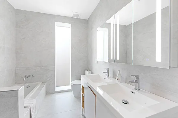 Rented by SpaceReqs LLC | media 13