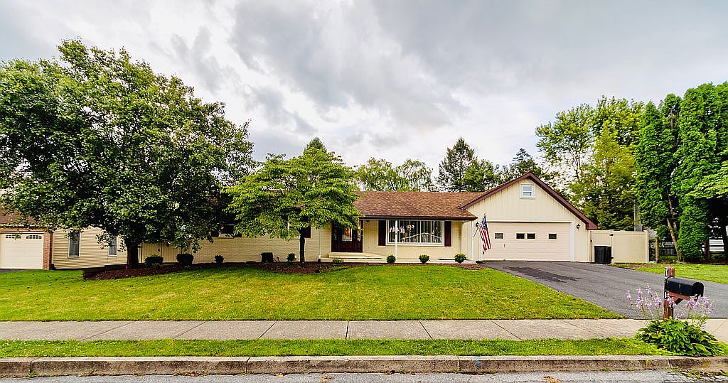 1311 Atlas Ln, Northampton, PA 18067 Zillow