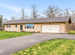 2626 E 500 N, Whiteland, IN 46184