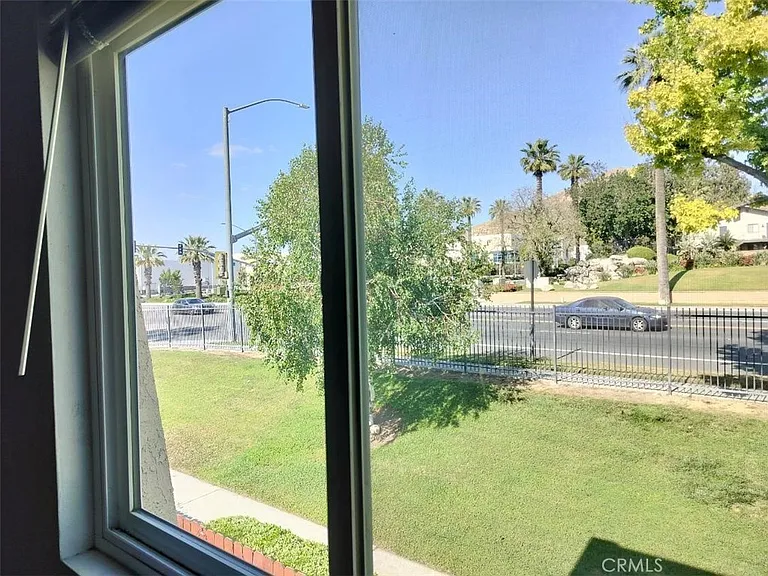 1301 Wheaton Way — Photo 13