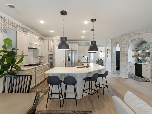 1002 Maleventum Way, Spring Hill, TN 37174