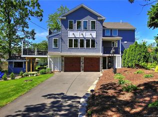 22 Fairview Ave, West Haven, CT 06516