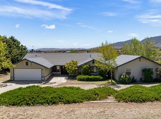 21720 San Gabriel Dr, Tehachapi, CA 93561