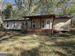 90 Caroline Ave, Stockbridge, GA 30281