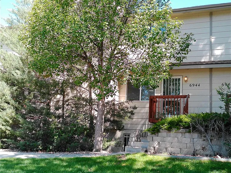 6944 Palmer Park Blvd — Photo 1