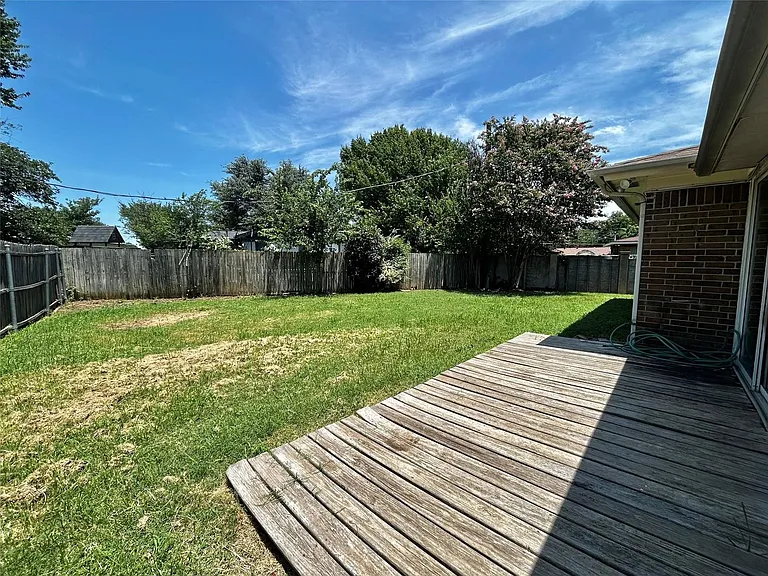 6209 Gayle Dr — Photo 36