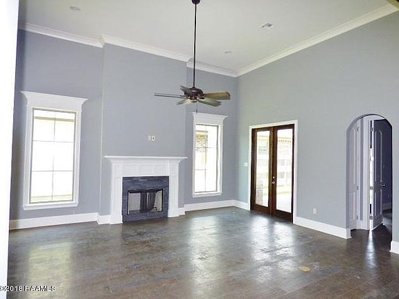 3rd image of 115 Golden Cypress Dr