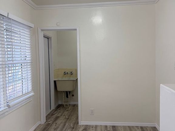 5th image of 3407-3415 Stocker St #3409-1